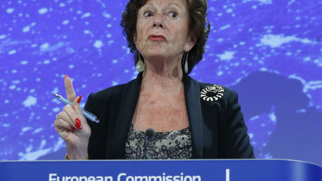 imagen Una excomisaria europea, una de las protagonistas del Bahamas Leaks