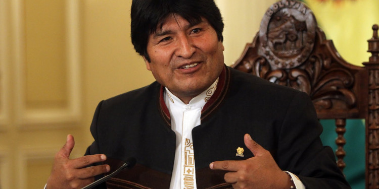 Bolivia suspendería su demanda si Chile le concede una salida al mar