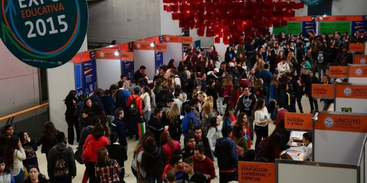 Expo-educativa en el Le Parc