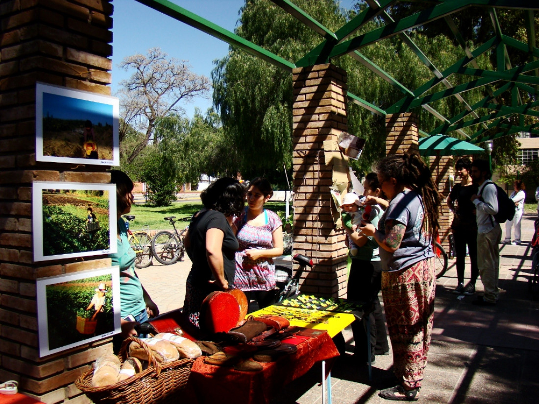 Primavera con economía solidaria en la Casita Colectiva