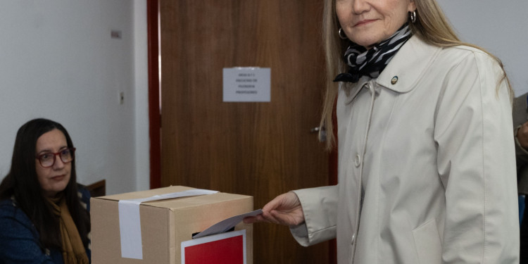 Adriana García es la rectora electa de la UNCUYO: "Ganó la diversidad"