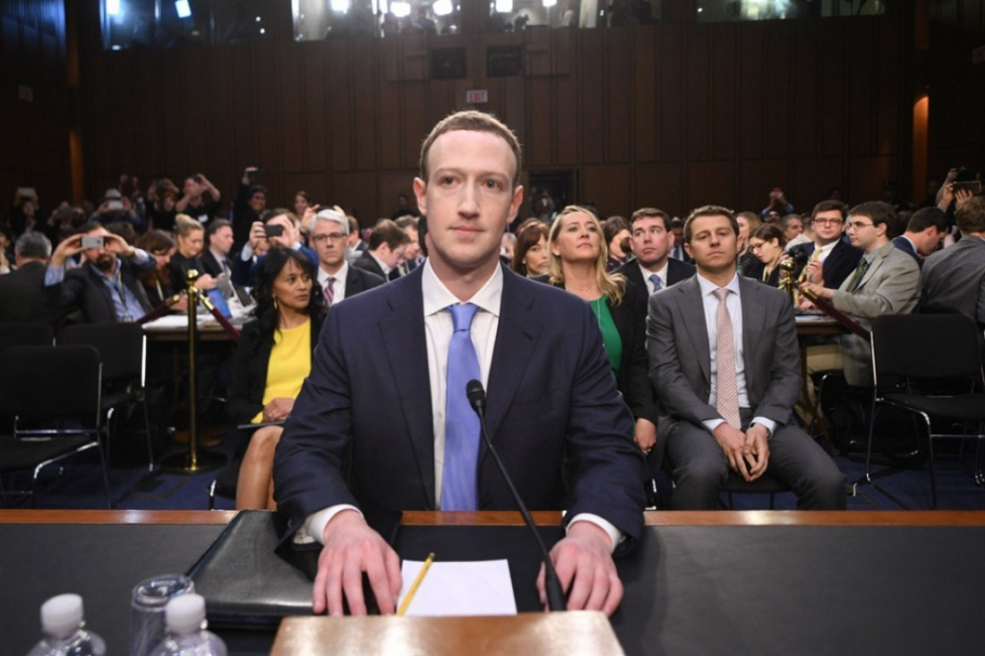 Mark Zuckerberg pidió perdón por la filtración de datos