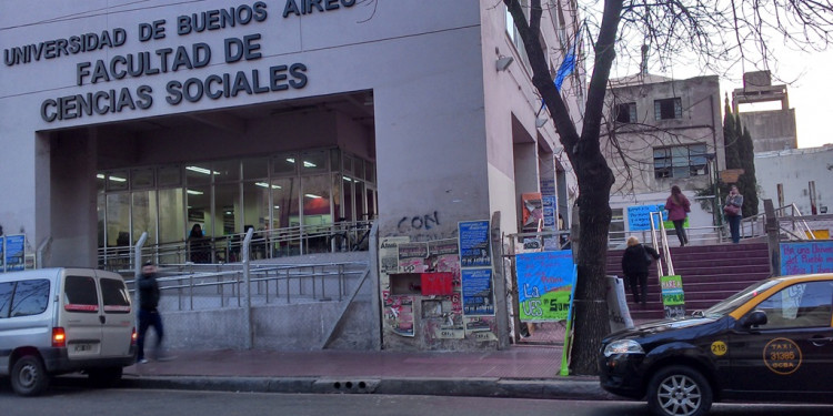 Amenaza de bomba en una facultad de la UBA retrasó el sufragio