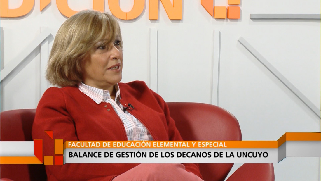 Entrevista Decana FEEyE Dra. Mónica Elisabeth Castilla