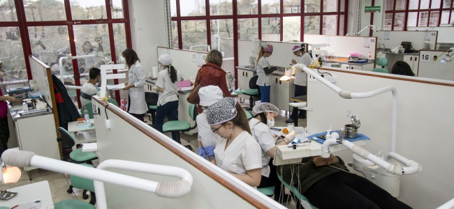 Cada vez más gente busca ser atendida en la Facultad de Odontología de la UNCUYO