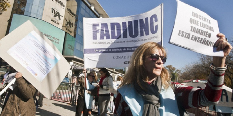 Confirman paro nacional docente para el jueves 13 