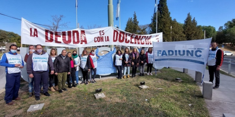 Claves para entender el conflicto de los docentes universitarios