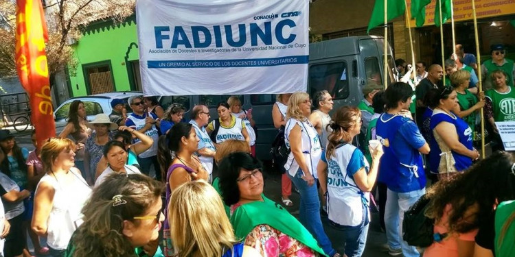 Paros en la UNCUYO: sigue alto el acatamiento mientras se define el pedido de conciliación obligatoria