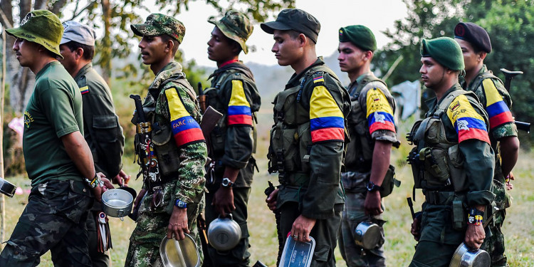 Las FARC tienen mejor imagen que el resto de los partidos colombianos