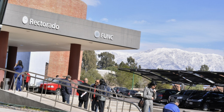 Comenzó la paritaria de los trabajadores de Universidades Nacionales