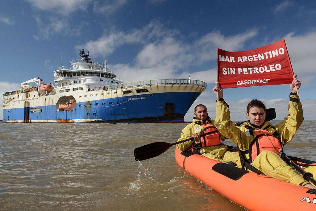 Empezaron los bombardeos acústicos en el Mar Argentino y ambientalistas renovaron las alertas