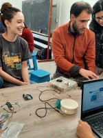 Tecnologías libres y abiertas: una puerta a desarrollar y ampliar conocimiento 
