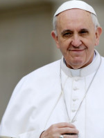 Reclaman acciones concretas al Papa contra los curas pedófilos