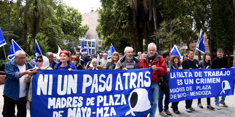 Marcha atrás: los feriados por el 24 de marzo, 2 de abril y 20 de junio serán inamovibles