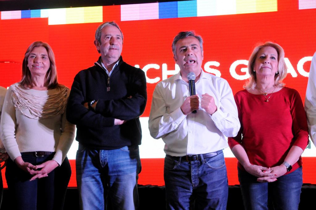 Datos oficiales de Mendoza: Macri se impone por 9 puntos