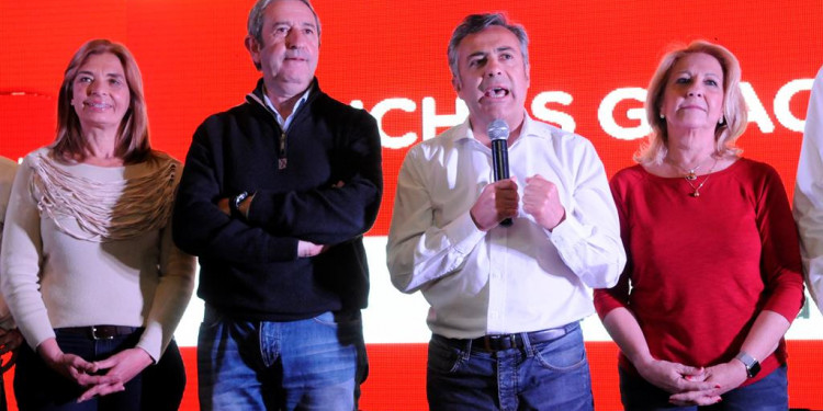 Datos oficiales de Mendoza: Macri se impone por 9 puntos