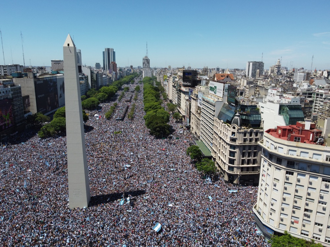 Histórico: más de 4 millones de personas festejaron junto a la caravana de la Selección Argentina