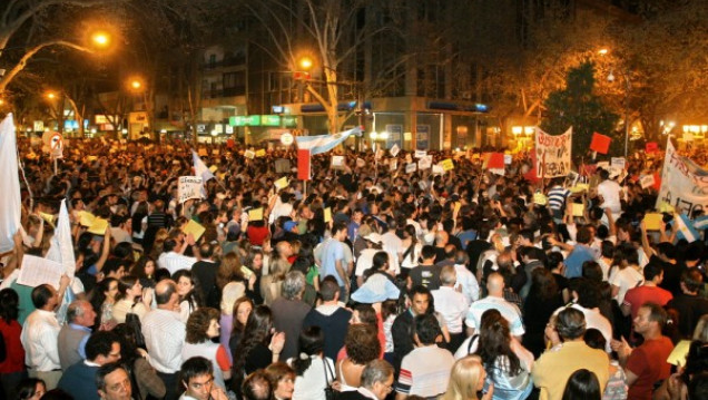 imagen Profundizar y debatir