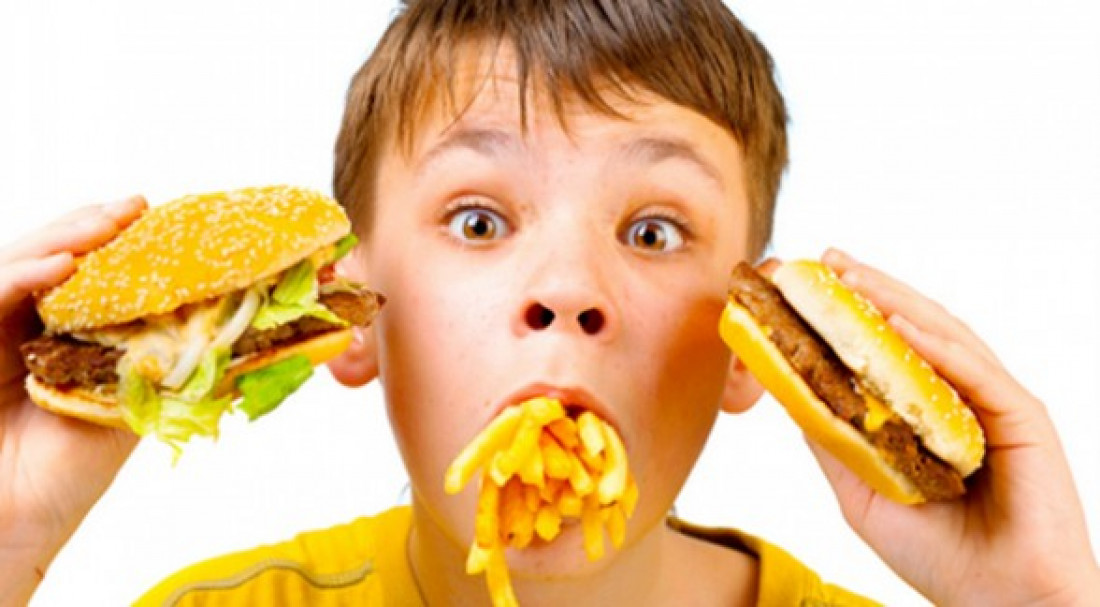 Preocupa el valor nutritivo de alimentos publicitados en la TV infantil