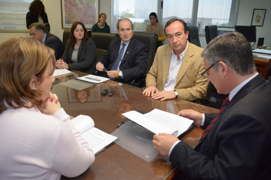 Con apoyo clave de la UNCUYO, lanzaron el Plan de Innovación y Desarrollo Tecnológico provincial