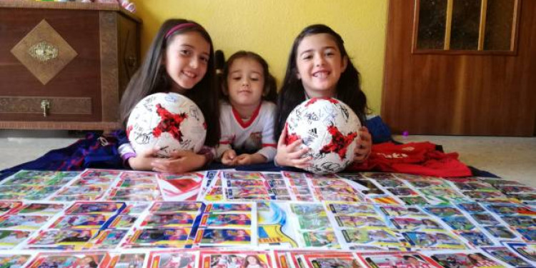 Una mamá española creó el álbum de figuritas de la Liga Femenina