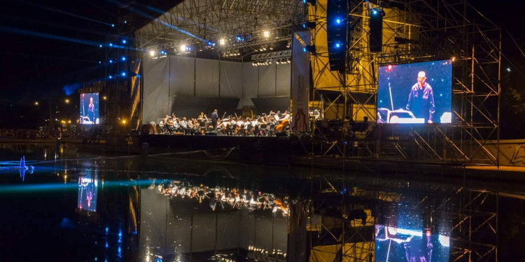 Por la lluvia, postergan el concierto "Electro y Sinfónico" 