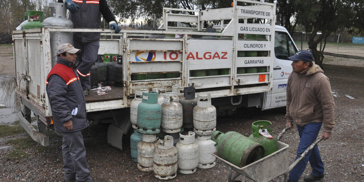 El sindicato del gas levantó el paro y servicio se normalizaría el lunes