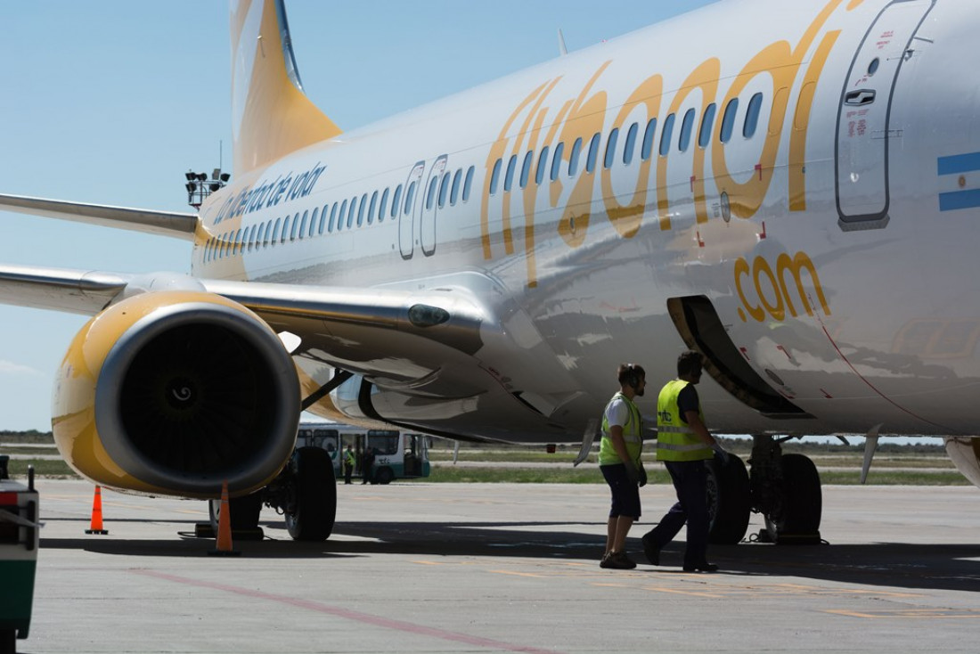 Un fiscal federal pidió suspender los vuelos de Flybondi