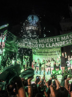 Uso de medicamentos y más información, los desafíos para acceder al aborto a dos años de la ley