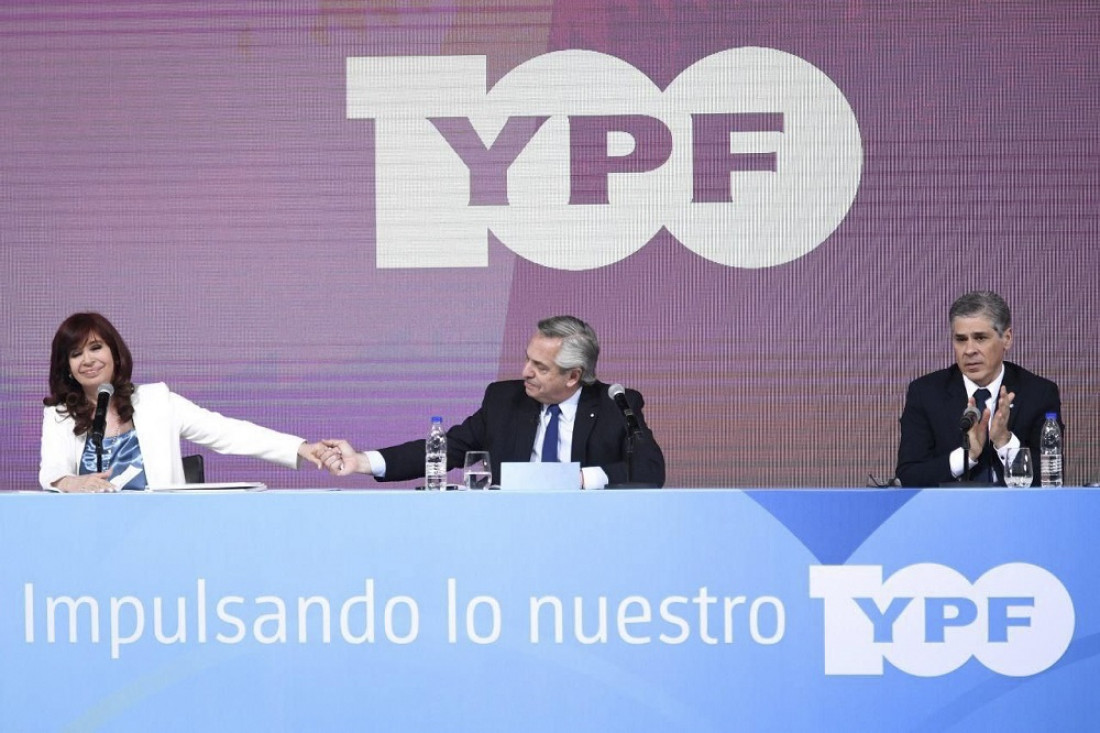 "Administrar tensiones": Alberto Fernández y Cristina Fernández, juntos por los 100 años de YPF