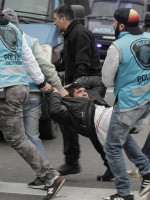 Manifestación violenta: "La represión no es un incidente"