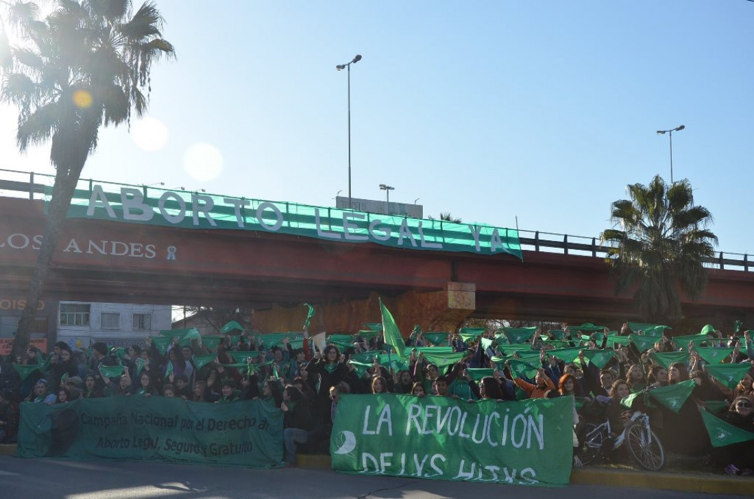 "Puentazo Federal": el Nudo Vial se vistió de verde