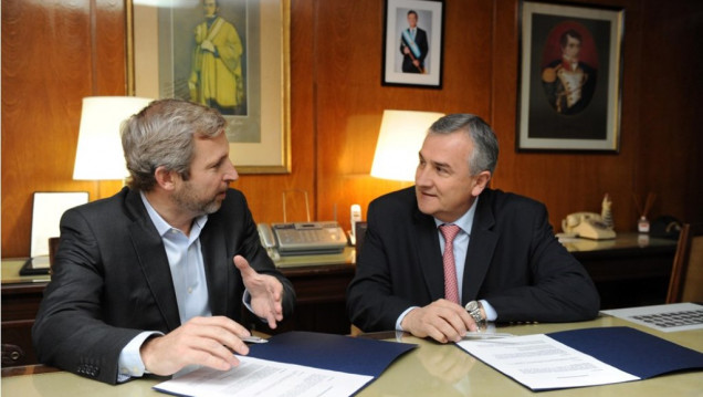 imagen Coparticipación: cuatro provincias acordaron con Macri