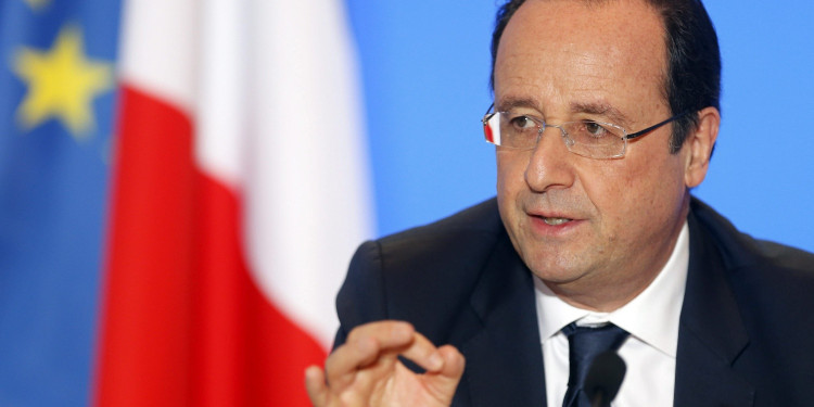 Derrota de François Hollande por la polémica ley contra el terrorismo