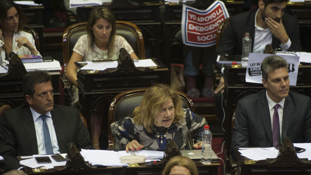 imagen Asignaciones familiares: buscan derogar el decreto del recorte