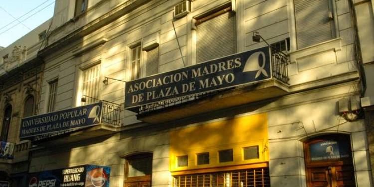 Intervinieron la Universidad de Madres de Plaza de Mayo 