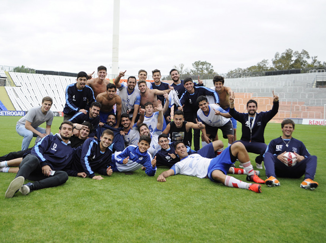 Futbol masculino: universidad de mendoza se coronó campeón