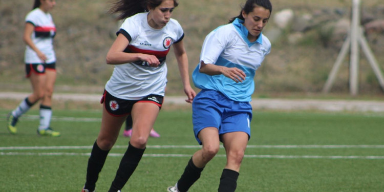 Fútbol femenino: Victoria y pase a la final para UNSJ