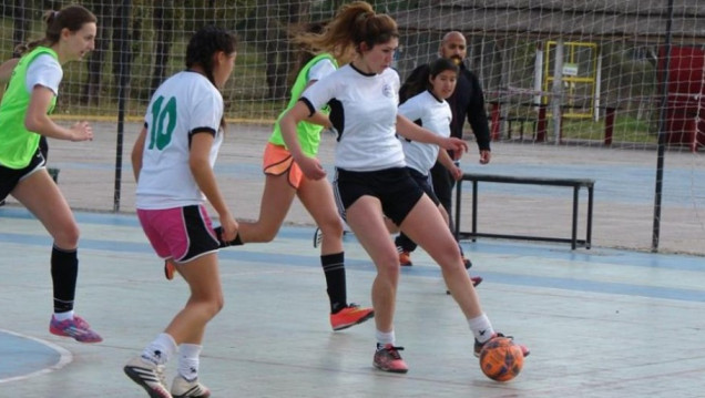 imagen ¿Cómo viven las mujeres del fútbol la violencia en los partidos?