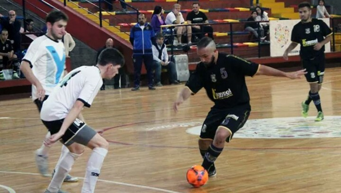 "El roce con equipos internacionales es clave para el crecimiento del futsal"