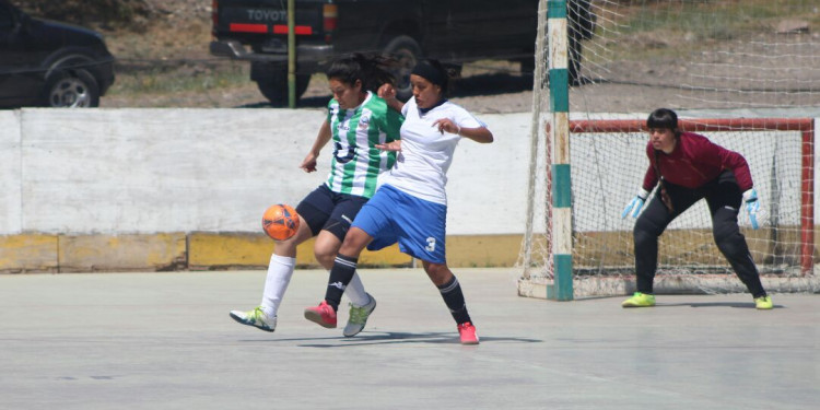 Futsal Femenino: UNSJ sacó pasaje