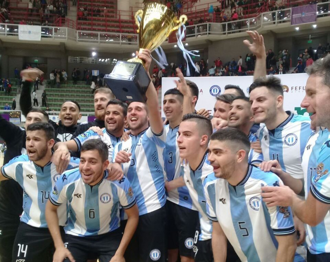 El equipo argentino de futsal inauguró el estadio con una victoria