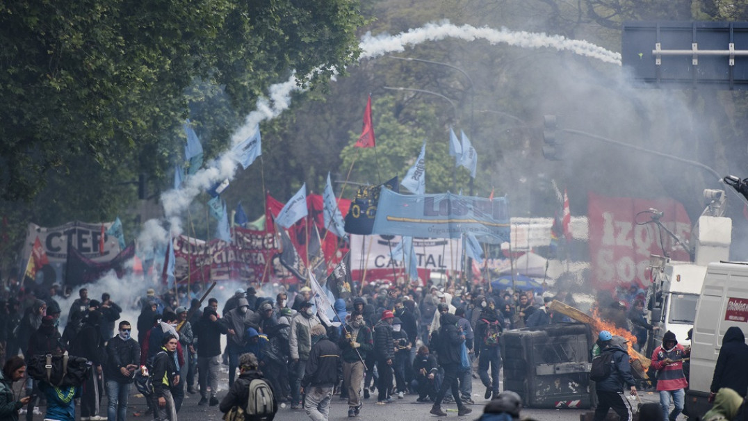 imagen Protestas e incidentes en el Congreso 