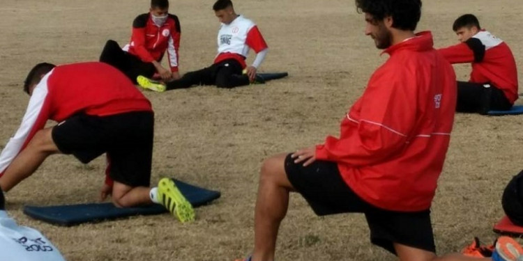 David Garay entrenó en Huracán Las Heras