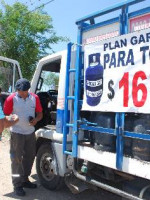 Zandomeni: se va a subsidiar a las personas el precio de la garrafa social
