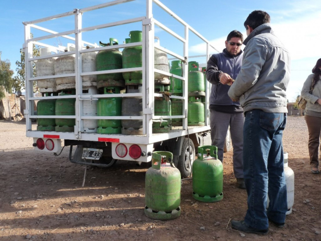 En Mendoza, la garrafa cuesta el 50 % más que lo fijado por la Nación