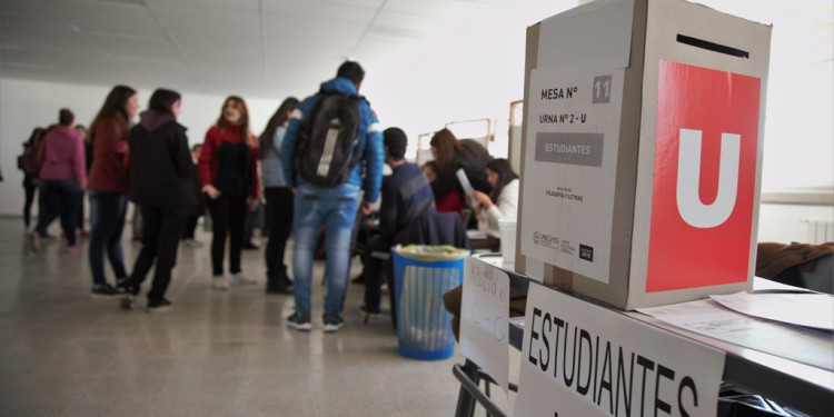 La UNCUYO vive una jornada democrática