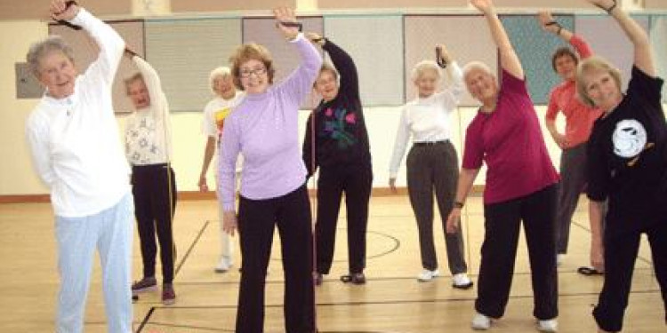 Tips de ejercicios físicos para los adultos mayores