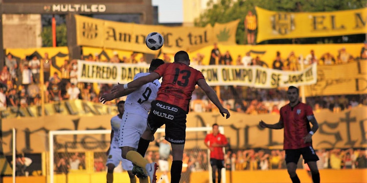 El Lobo igualó ante Olimpo