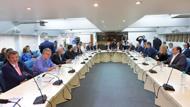 imagen La liga de gobernadores del PJ se rearma para enfrentar a Macri